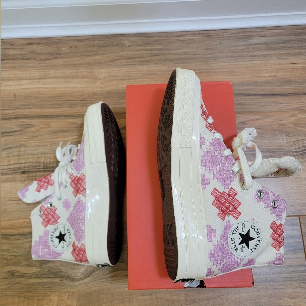 Converse Chuck 70 Egret/ Beyond Pink/ Soft Red size US 7.5 - Picture 9 of 11